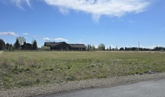 21 Cooper Dr, Bellevue, ID 83313