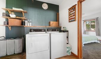 716 8th Ave, Belle Fourche, SD 57717