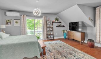 1 Fried Ave, Bristol, RI 02809