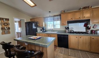 19688 S Diamondback Rd, Yucca, AZ 86438