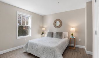 205 Villager Rd, Chester, NH 03036