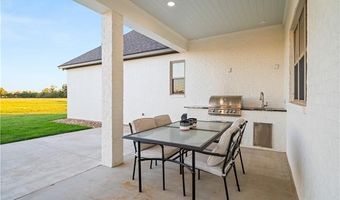 3042 BAYOU FIELDS Dr, Alexandria, LA 71303