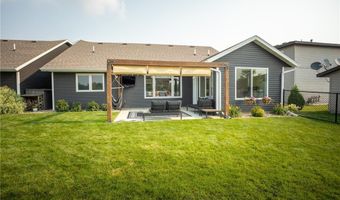 2008 Lakepark Ave, Alexandria, MN 56308