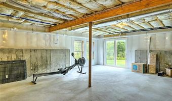 3 Big River Dr, Coventry, RI 02816