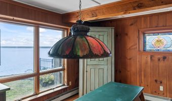 81 Nubble Rd, York, ME 03909