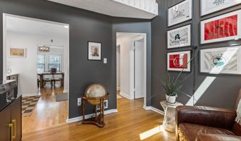 818 Chelsea Ave, Columbus, OH 43209