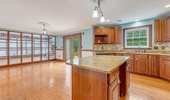 6 Reed Ct, Albrightsville, PA 18210