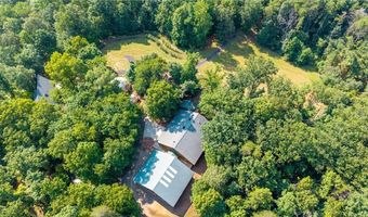 464 Poole Rd, Ball Ground, GA 30107