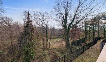 7307 CASTLEBERG Ct, Alexandria, VA 22315