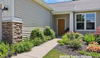 7400 Watermark Dr, Allendale, MI 49401
