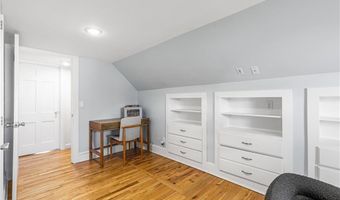 45 Forbes St, East Providence, RI 02915