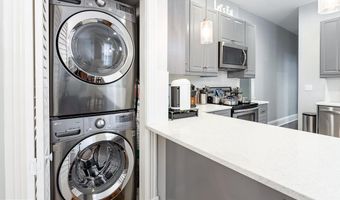 111 PATRICK St N #1, Alexandria, VA 22314