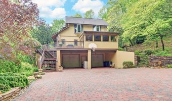186 Fairhaven Dr, Andrews, NC 28901