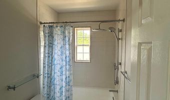 2301 FARRINGTON Ave 03-301, Alexandria, VA 22303