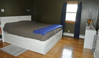 4 Eden Park Dr, Cranston, RI 02910