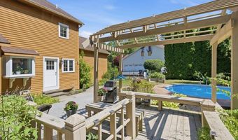 136 Brandon Ter, Albany, NY 12203