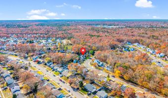 21 Shelli Ter, Barnegat, NJ 08005