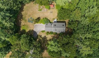 27 Partridge Ln, Chester, NH 03036