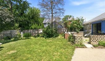 217 Narragansett St, Cranston, RI 02905