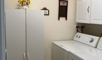 91 Birch St, Beachwood, NJ 08722