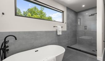 3112 N ROSSER St, Alexandria, VA 22311