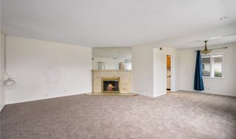 1435 W Wedgewood Dr, Anaheim, CA 92801