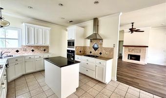 12563 STUTGART Ave, Baton Rouge, LA 70816