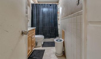 2317 N Redmond Ave, Bethany, OK 73008