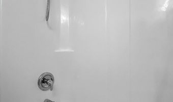 513 PAULINE Dr, Bonneau, SC 29431