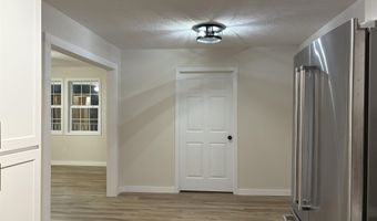 1390 CANEY Br, Adamsville, TN 38310