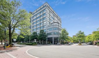 3013 S COLUMBUS St, Arlington, VA 22206
