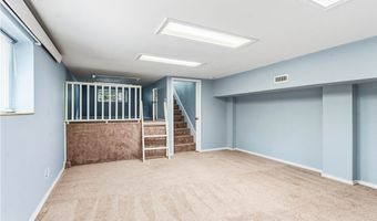7 Cherhill Dr, Bella Vista, AR 72714