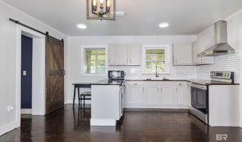 208 Beck St, Atmore, AL 36502