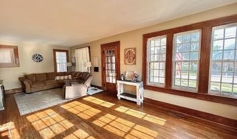 106 E Walnut St, Akron, IN 46910