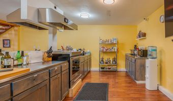 296 E Main St, Ashland, OR 97520