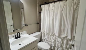565 Cedar Ln, Batesville, IN 47006