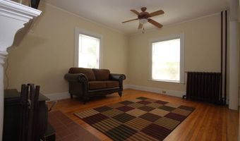 125 Grove St, Bangor, ME 04401