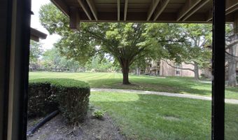 831 S Dwyer Ave A, Arlington Heights, IL 60005