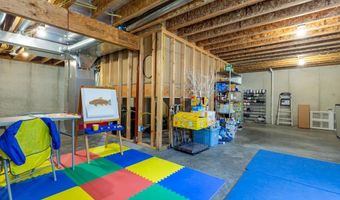 5574 Carver, Asbury, IA 52002