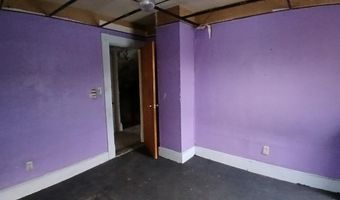 12 Pleasant St, Barre, VT 05641