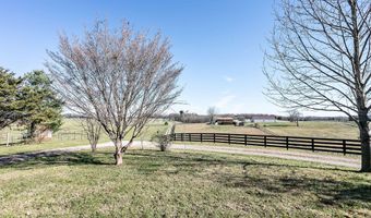 988 Hutchins Ln, Bardstown, KY 40004