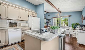 584 Stanley Rd, Akron, OH 44312