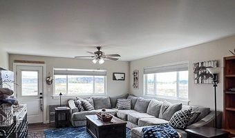 40 Mountain Vista Dr, Big Timber, MT 59011