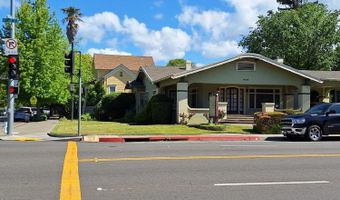 705 College Ave, Santa Rosa, CA 95404