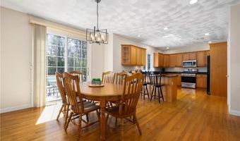 294 Sylvan Ct, North Kingstown, RI 02874