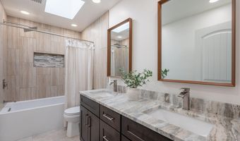 2724 W COLT Rd, Chandler, AZ 85224