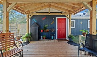 507 E Pine St, Atmore, AL 36502