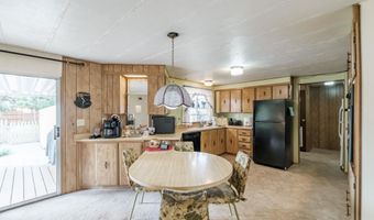 3800 Mountain View Dr SE 33, Albany, OR 97322