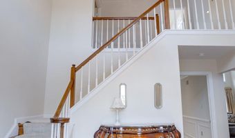 4918 SUNSET Ln, Annandale, VA 22003