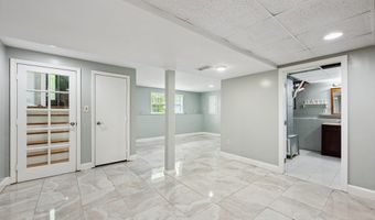 451 Lincoln St, Abington, MA 02351
